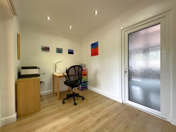 Natures Haven, Manor Road, Swinderby, Lincoln