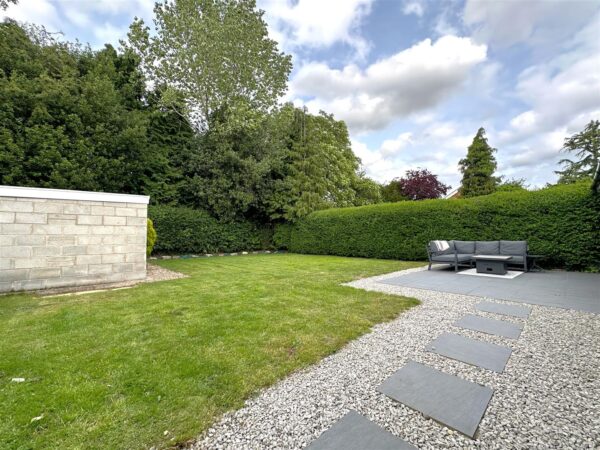 Floral Villas, Sutton-On-Trent, Newark
