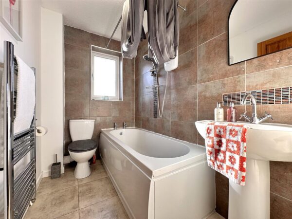 Willow Road, Balderton, Newark