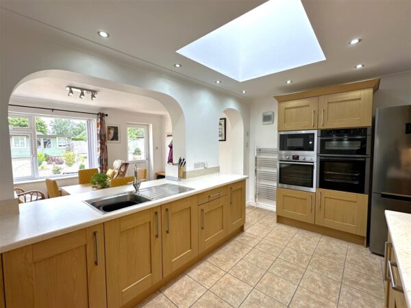 Natures Haven, Manor Road, Swinderby, Lincoln