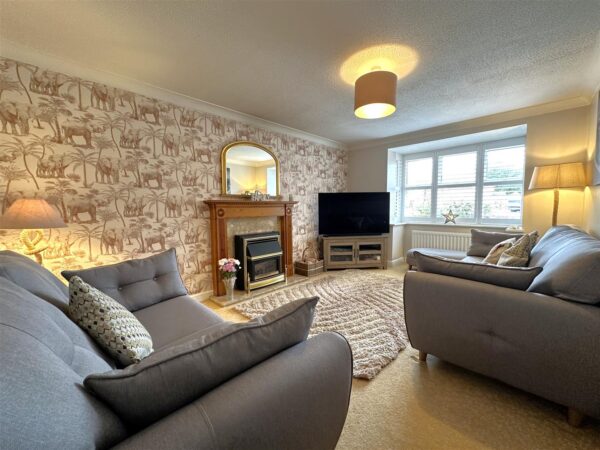 The Ivies, Farndon Road, Newark