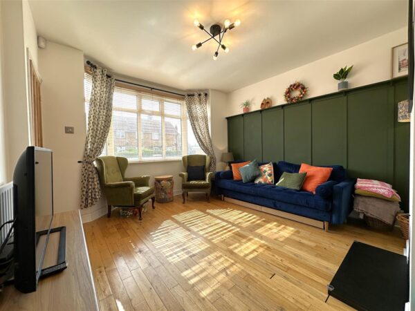 Warrick Road, Balderton, Newark