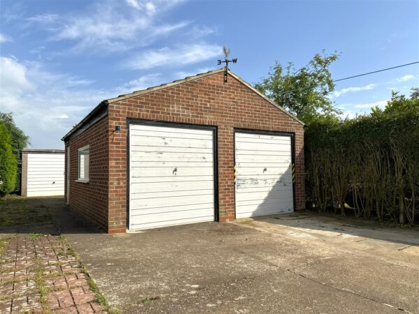 Marsh Lane, Farndon, Newark