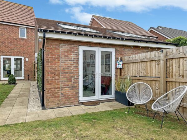 Bluebell Drive, Middlebeck, Newark