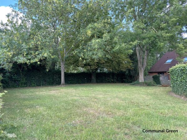 Hounsfield Close, Newark