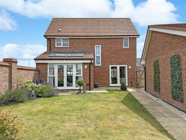Bluebell Drive, Middlebeck, Newark