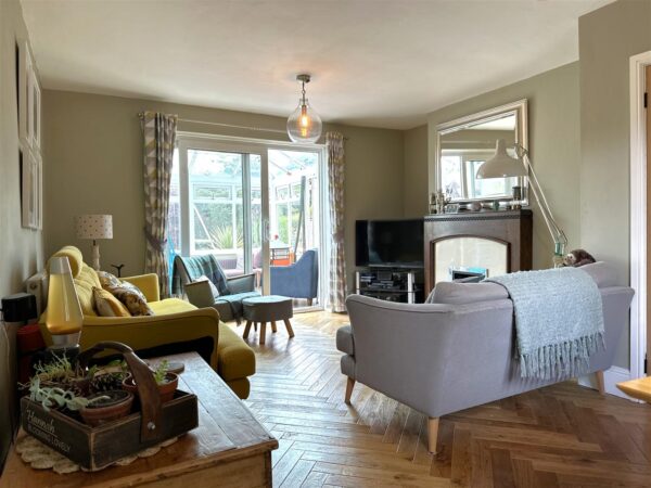 Swinderby Road, Collingham, Newark