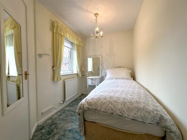 Holmefield, Farndon, Newark