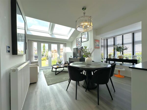 Bluebell Drive, Middlebeck, Newark