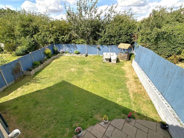 Lacey Green, Balderton, Newark