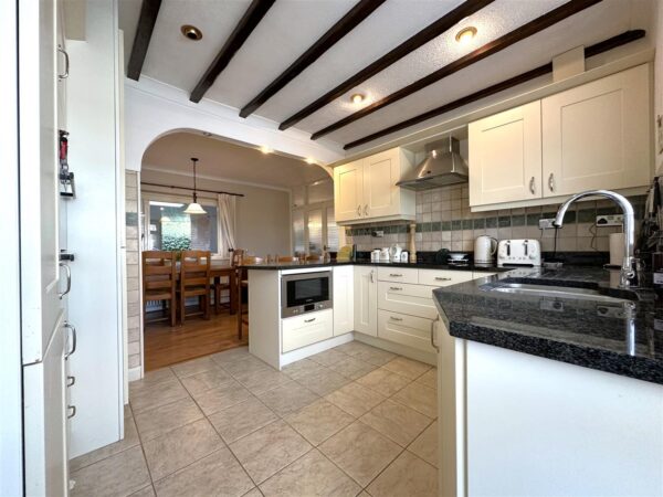 Swinderby Road, Collingham, Newark