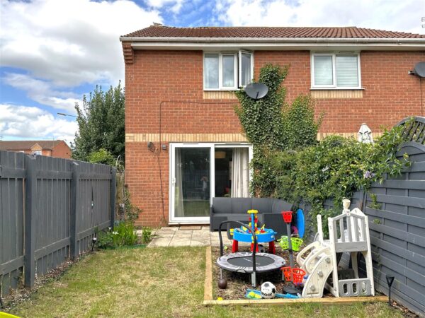 Orchid Drive, Farndon, Newark