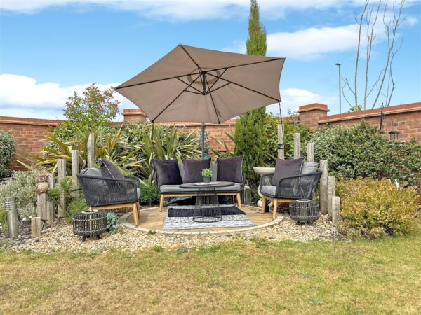 Bluebell Drive, Middlebeck, Newark