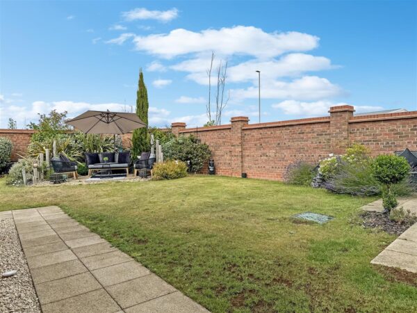 Bluebell Drive, Middlebeck, Newark
