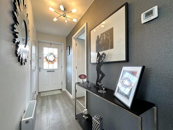 Bluebell Drive, Middlebeck, Newark