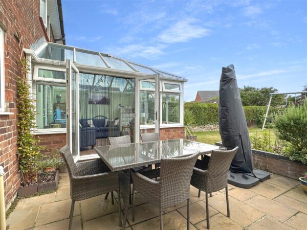 Swinderby Road, Collingham, Newark