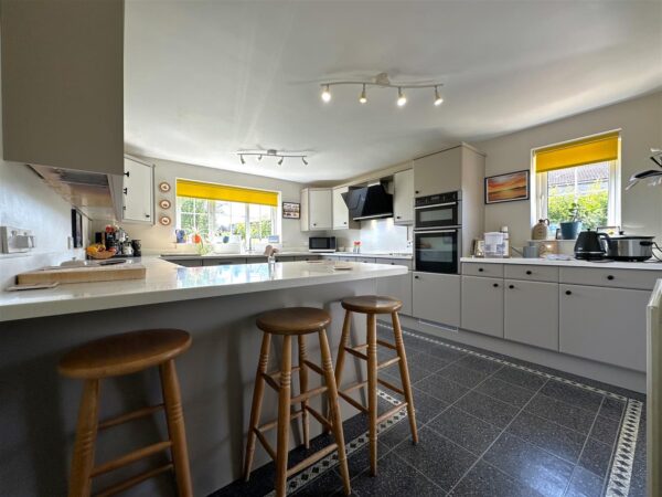Woodlake Cottage, High Meadow, Dry Doddington, Newark