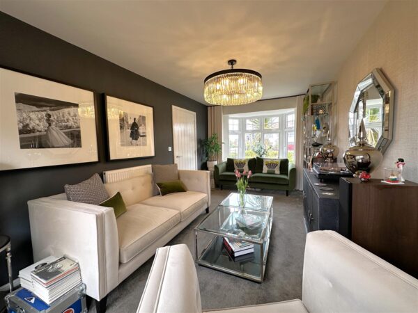 Bluebell Drive, Middlebeck, Newark