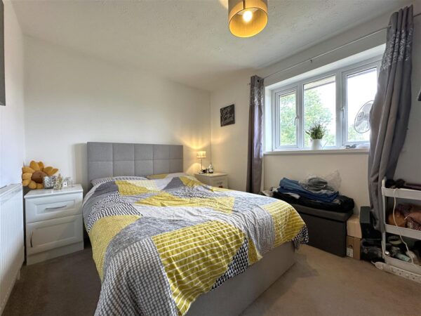 Hounsfield Close, Newark
