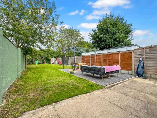 Warrick Road, Balderton, Newark