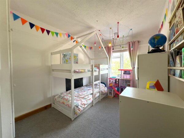 Warrick Road, Balderton, Newark