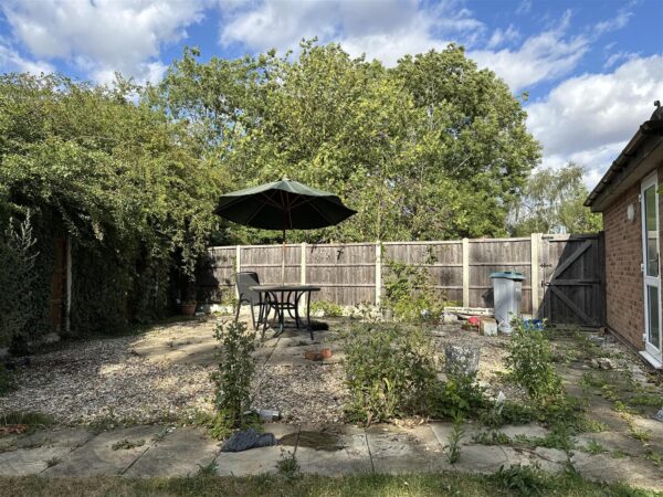 Hounsfield Close, Newark