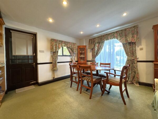 Kennedy Walk, Balderton, Newark