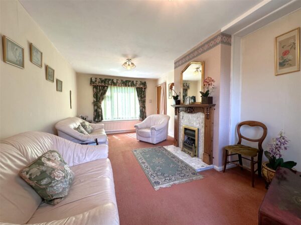 Kennedy Walk, Balderton, Newark