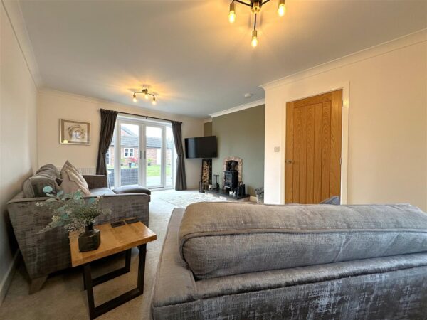Swinderby Road, Collingham, Newark