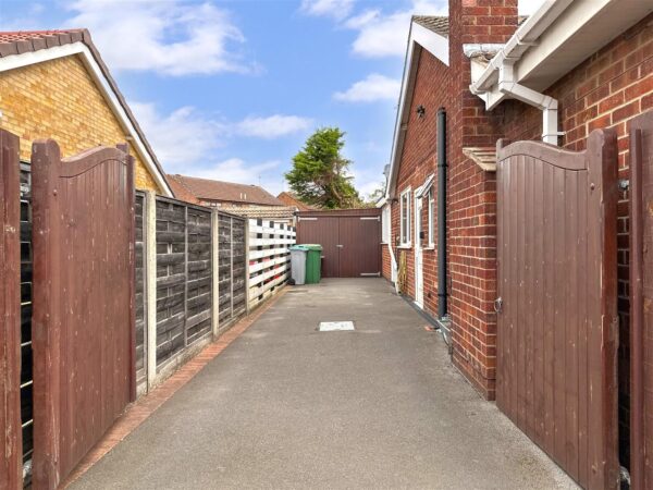 Christopher Crescent, New Balderton, Newark