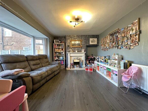 Vessey Close, Balderton, Newark