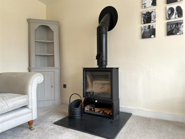 Fisher Close, Collingham, Newark