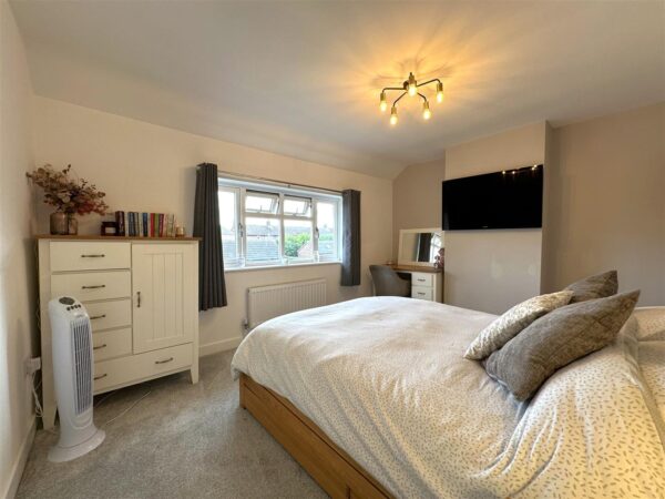 Swinderby Road, Collingham, Newark