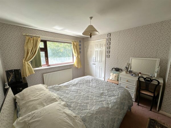 Kennedy Walk, Balderton, Newark