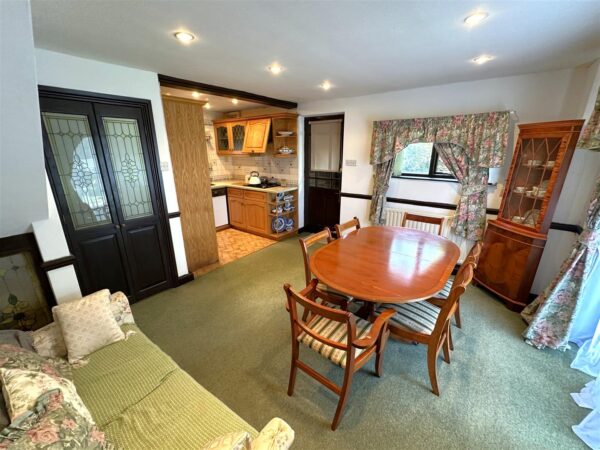 Kennedy Walk, Balderton, Newark