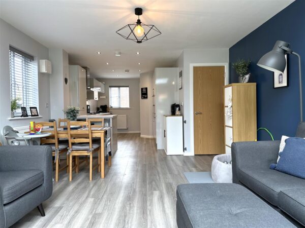 Marigold Way, Middlebeck, Newark