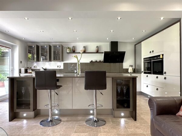 Woodlands, Winthorpe