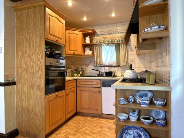 Kennedy Walk, Balderton, Newark