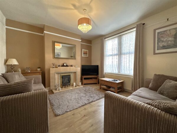 Lime Grove, Newark