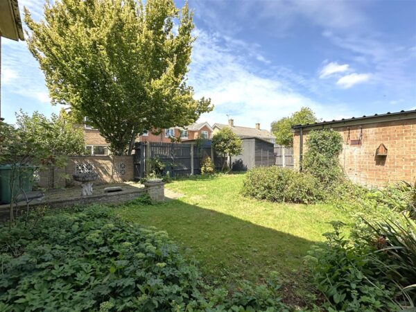 Kennedy Walk, Balderton, Newark