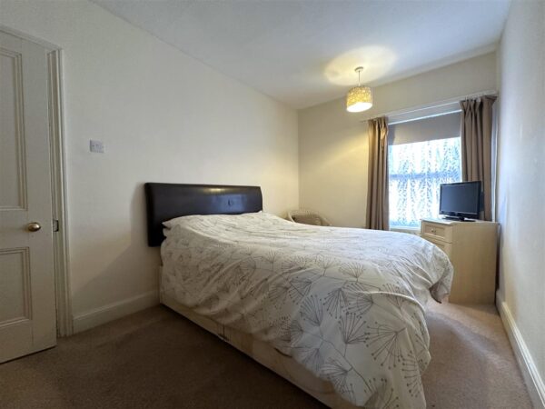 Lime Grove, Newark