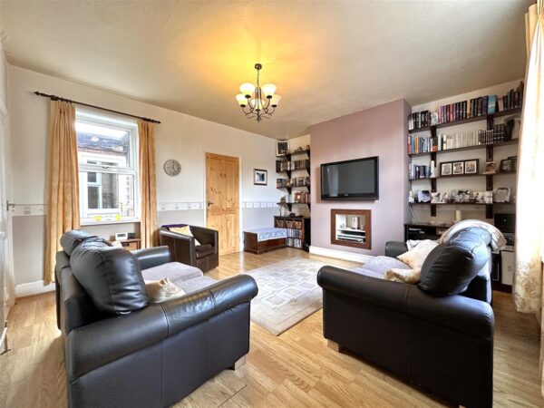London Road, Balderton, Newark