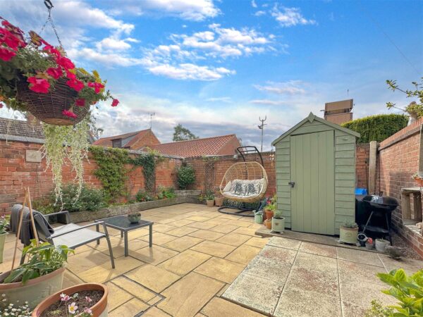 Central Cottage, High Street, Collingham, Newark