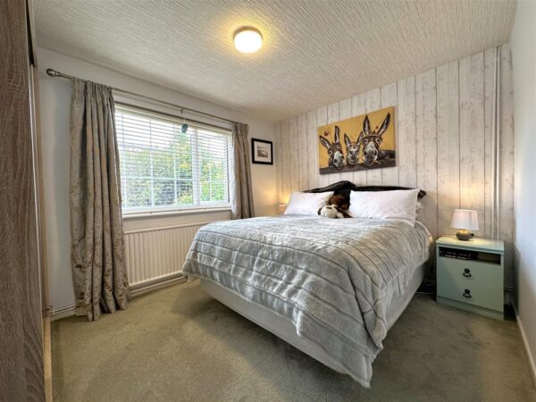 Welland Close, Newark