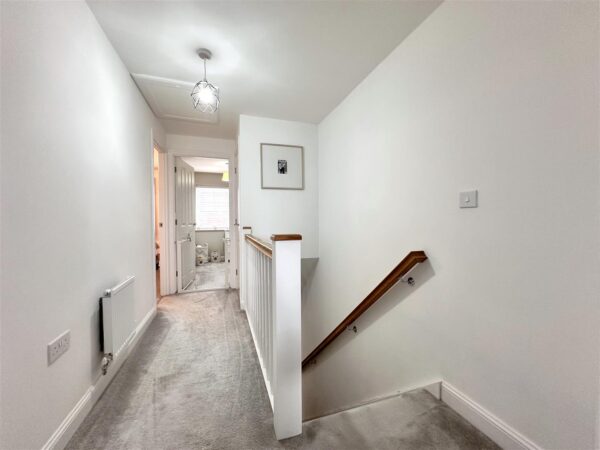 Slingsby Drive, Fernwood, Newark
