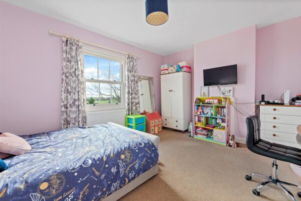 West View, Farm House, Collingham Road, Besthorpe, Newark