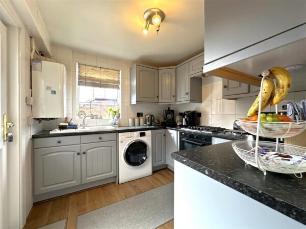 Central Cottage, High Street, Collingham, Newark
