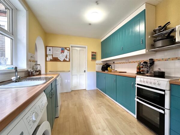 London Road, Balderton, Newark