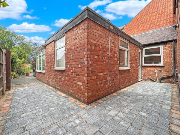 London Road, Balderton, Newark