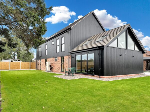 The Granary Barn, High Street, Collingham, Newark